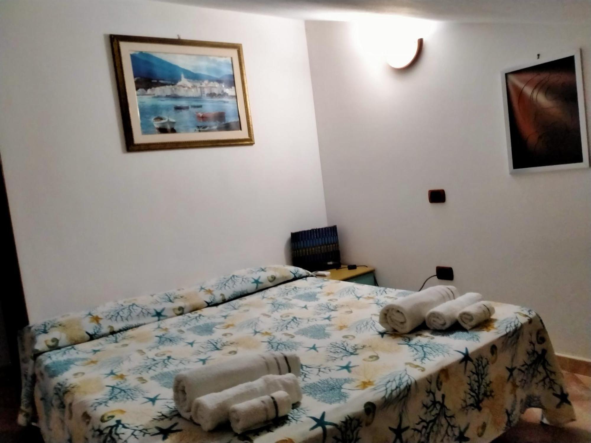 Appartamento Le Rose Olmedo Esterno foto
