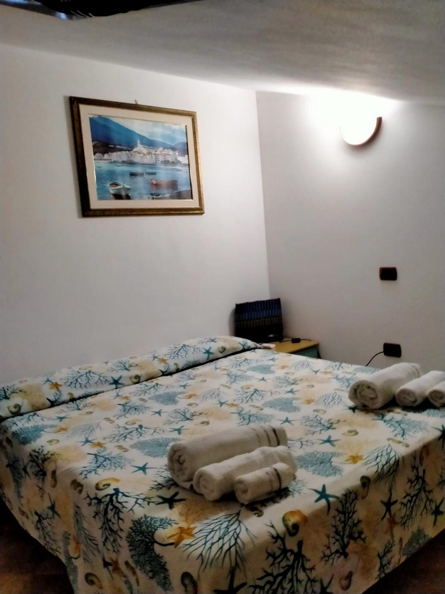 Appartamento Le Rose Olmedo Esterno foto